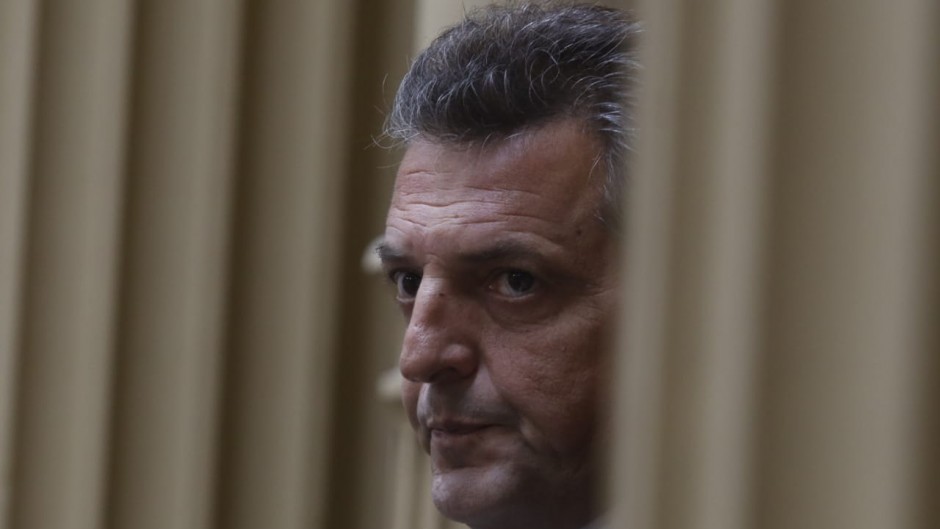 Massa sale a cortar el bloque propio del interior: «No es momento, hay que preservar la unidad»