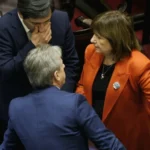 Piquete en el Senado: el gobierno cambió el proyecto para pagar a los holdouts y los dialoguistas casi voltean la sesión
